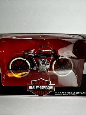 Maisto Harley-Davidson 1909 Twin 5D V-Twin diecast motorcycle model n 1:18 scale